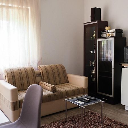 Cozy Spacious Apartment Печ Экстерьер фото